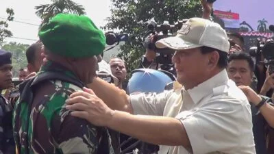 Momen Prabowo ke Mimika, Ketemu Mantan Anak Buah Prajurit Asli Papua