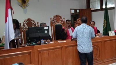 Majelis Hakim PHI Jayapura Diminta Batalkan PHK Diskriminatif Karyawan PT Pos
