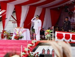 Pj Bupati Mappi Michael Gomar Pimpin Upacara HUT RI ke-79
