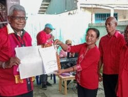 Keluarga Besar Mulawana Tawiri Angkat John-Emanuel sebagai Laki-laki Kabaresi