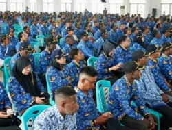 Serahkan SK, Pj Bupati Mappi Ingatkan CPNS dan PPPK Jauhi Sikap Egois