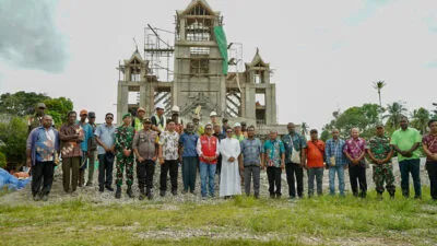 Dulu Prihatin, Kini Pastor Fransiskus Melki Bersyukur Harapan Umat Terjawab