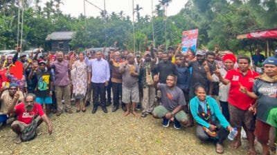 Temui Warga di Timika, Agus Anggaibak Tekankan Pentingnya Persatuan