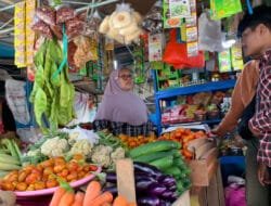 Harga Sejumlah Komoditas di Pasar Sentral Timika Alami Kenaikan Jelang Nataru