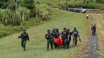 Satgas Koops TNI Habema Evakuasi Jenazah Korban OPM di Yahukimo