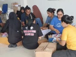 KPU Mimika Mulai Lipat Surat Suara Pilkada 2024