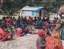 Warga dua kampung di Puncak mengungsi pasca penembakan warga sipil