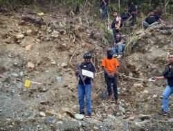 Rekonstruksi: KKB bagi tiga kelompok tembak dua Personel Brimob di Nabire