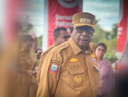 Bupati Mimika ultimatum Kepala Distrik terkait laporan data kemiskinan dan IPM