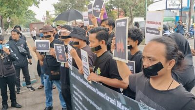 Puluhan Wartawan boikot Polda Jambi buntut dugaan penghalangan liputan