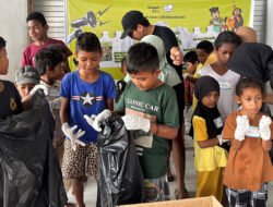 Komunitas Singgah Baca edukasi pilah sampah di Pasar SP3 Mimika