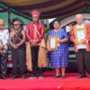 Momen HUT ke-29 Kabupaten Mimika, Bupati beri penghargaan 20 Tokoh Perintis