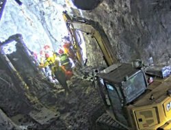 Tim Penyelamat PTFI temukan seluruh pekerja terdampak insiden wet muck di GBC