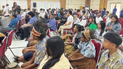 Siswa SMP Lomba Seni dan Sastra, Wabup Mimika: Wadah Pengembangan Kreativitas