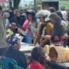 Warga Mimika Serbu Pasar Murah Jelang Iduladha