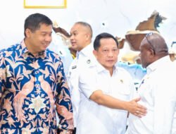 Gubernur Meki Nawipa Ikuti Rapat Bersama Mendagri dan Menteri PKP Bahas Program Bedah Rumah untuk Papua