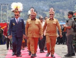 Gubernur Meki Nawipa Resmikan Guest House Elvis Tabuni dan Letakkan Batu Pertama Kantor Bupati Puncak