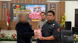 Kejari Mimika Sita Rp300 Juta dalam Kasus Dugaan Korupsi Lahan Perkebunan