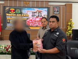 Kejari Mimika Sita Rp300 Juta dalam Kasus Dugaan Korupsi Lahan Perkebunan