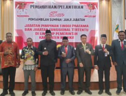 Bupati Mimika Lantik Kepala Inspektorat dan Tiga Plt Baru, Satu Pejabat Lainnya Ditunda