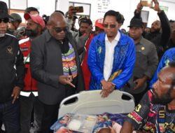 Gubernur Nawipa Kutuk Korban Sipil di Puncak, Dorong Penanganan Humanis dan Diplomasi Perdamaian