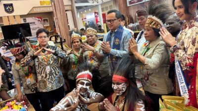 AOE 2026 Dibuka, Dekranasda Mimika Pamerkan Produk Unggulan ke Pasar Global