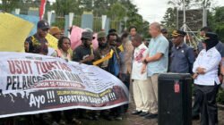 Respons Aksi Mahasiswa, Ketua DPRK Mimika: Hari ini Kita Papua dengan Papua Saling Bunuh