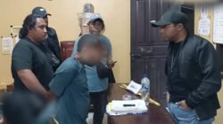 Terduga Pembunuh Tukang Ojek Ditangkap, Keluarga Ngamuk Serang Polsek Kwamki Narama