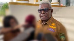 Bupati Mimika Ancam Cabut Izin Usaha jika Buang Sampah Sembarangan