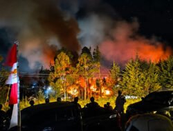 Kabupaten Puncak Membara, Massa Bakar Kantor Pemerintahan Dipicu Pembagian Dana Desa