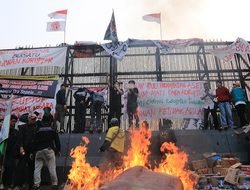 Rekening Koordinator AMPB Diblokir, Amnesty Surati Ketua Komisi XI DPR RI