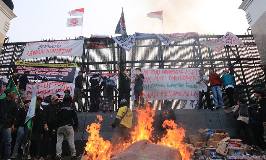 Rekening Koordinator AMPB Diblokir, Amnesty Surati Ketua Komisi XI DPR RI