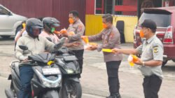 Kabut Asap, Polres dan BPBD Mimika Bagikan 10.000 Masker