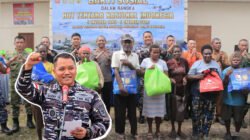 Bakti Sosial di Kampung Nawaripi, Danlanal Timika: Wujud Nyata TNI Kuat Bersama Rakyat