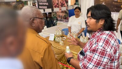 Dari Serai Mama Papua, Simon Haluk Luncurkan ‘Bell and Shine’ di Festival UMKM